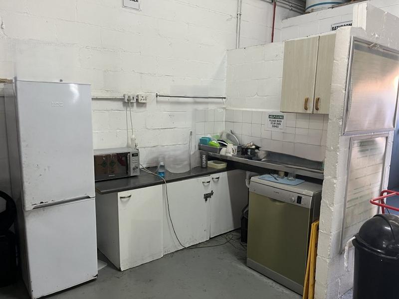 To Let Commercial Property for Rent in Montague Gardens Western Cape